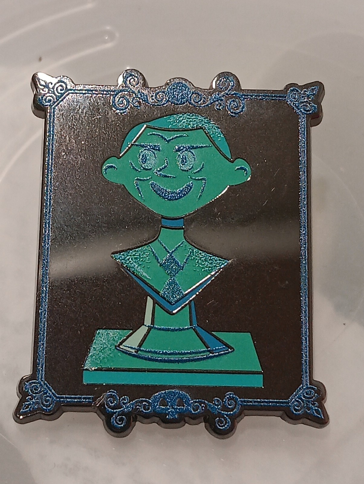 Disney Parks Pin 2023 Haunted Mansion Mystery Pin Singing Busts Phineas Pock 