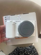 Sony Alpha ZV-E10 Mirrorless Digital Camera Body White 24.2MP Built-in Wi-Fi NFC