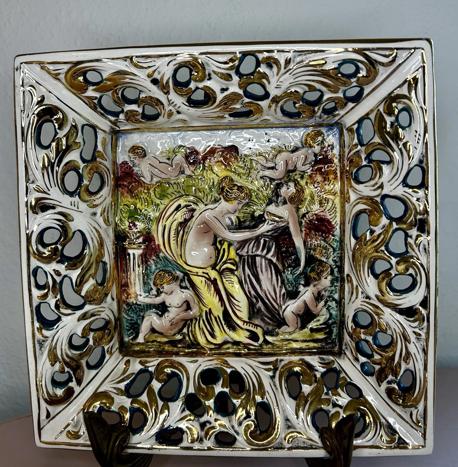 Picture 2 of 5