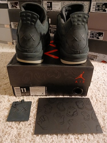 Size 11M - KAWS x Air Jordan 4 Retro UNDS Black Glow 2017 - Picture 8 of 12