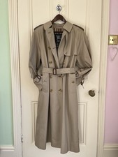 Burberry Beige Mac double breasted Trench Coat Vintage 80s