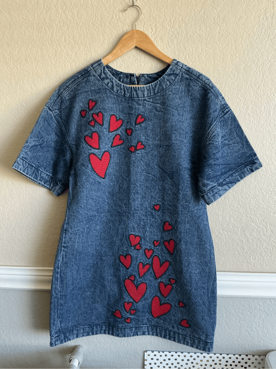 anthropologie blue heart dress Anthropologie Hutch Pleated Sweetheart Midi Dress Plus Size 20 Navy New –  Finds For You main image 0