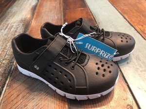 surprize by stride rite land and water shoes