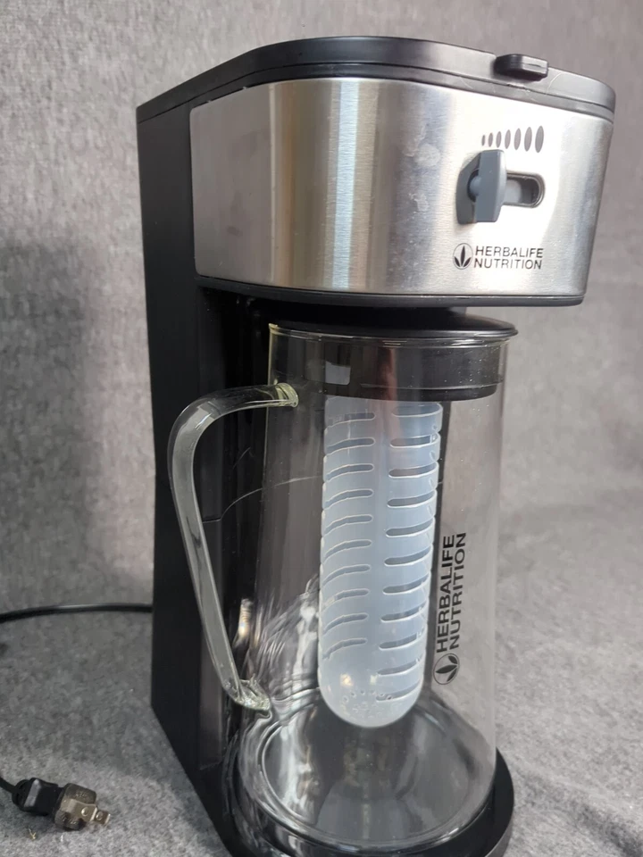 Jarra infusora y tetera helada Herbalife Nutrition  Foto 3 de 4