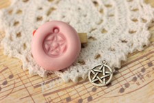 stampi gomma siliconica forma pentacolo 20x16mm fimo cernit formine