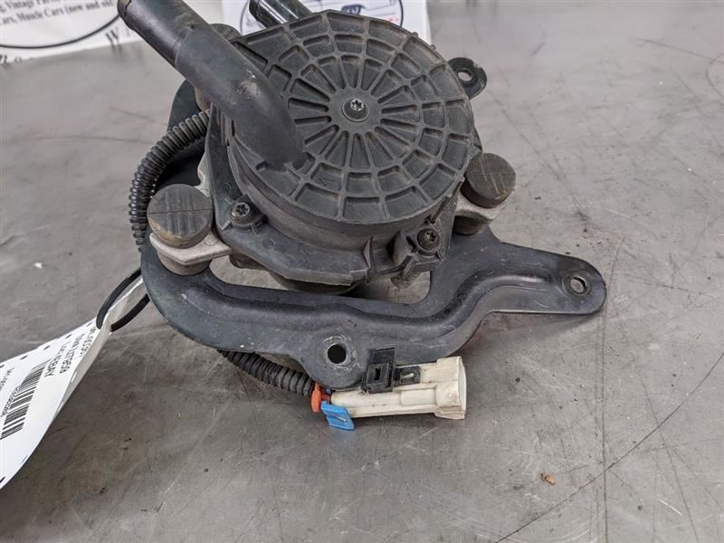 200004 C5 Corvette Secondary Air Injection Pump 12568382 OEM eBay