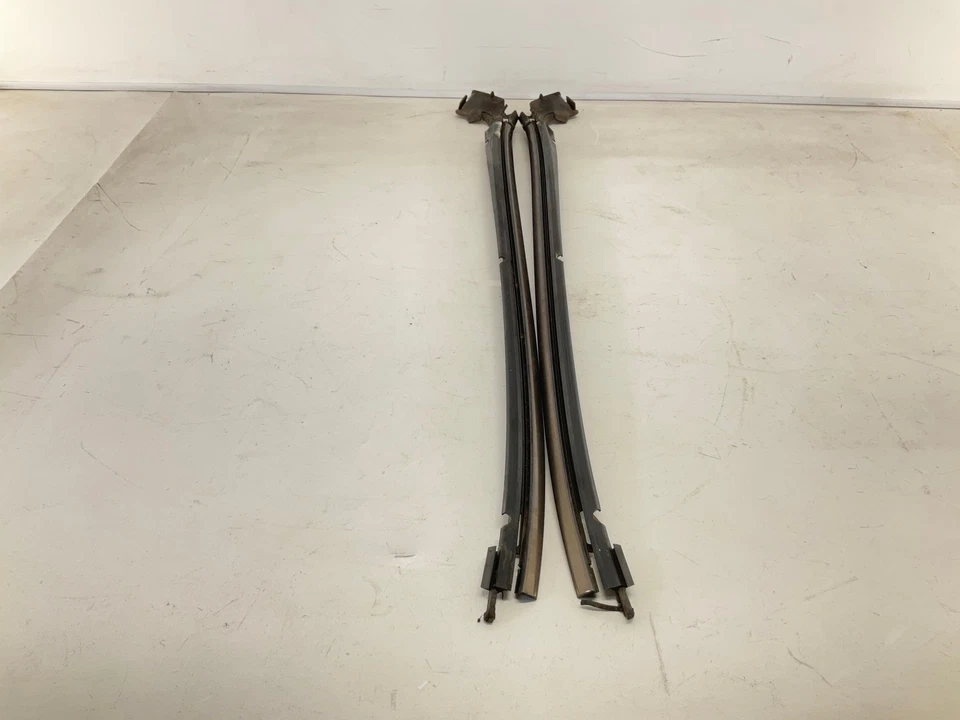 00-06 MERCEDES-BENZ S-Class S430 moldura de vedação de para-brisa dianteiro esquerdo e direito - Imagem 2 de 4