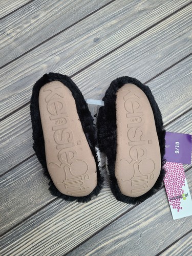 Kensie Girl - Penguin Slippers / House Shoes - Size 9/10 - Color Black - Picture 4 of 6