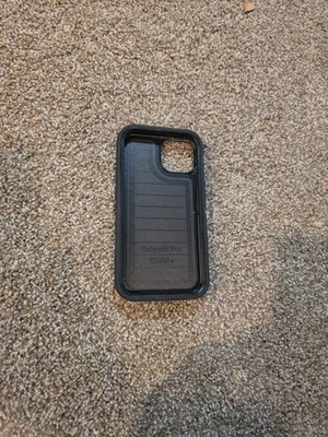 OtterBox Defender PRO Case iPhone 13 - Black