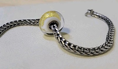AUTHENTIC TROLLBEAD WHITE W GOLD CHAKRA GLASS BEAD EUC 