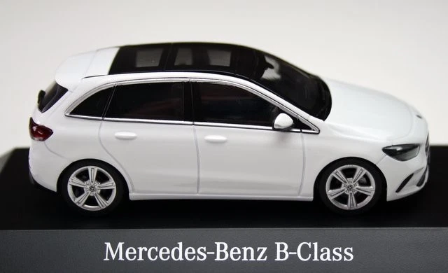 Mercedes B-Klasse W247 Bj. 2018-2022, Bianco Polare, Mercedes-Werbemodell Im M. - Immagine 3 di 4