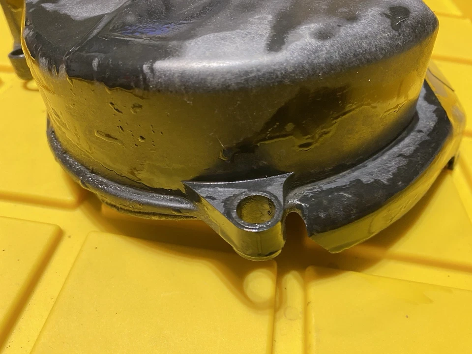 Cubierta superior de correa de distribución 95-04 Toyota 4Runner Tacoma 5VZFE 3,4 L 11322-62050 FABRICANTE DE EQUIPOS ORIGINALES Foto 2 de 4