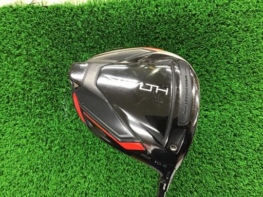 TaylorMade STEALTH 10.5° Stiff Right-Handed 45.75in Driver w TaylorMade STEALTH 10.5° Stiff Right-Handed 45.75in Driver w