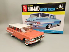 AMT1402 PLASTIC MODEL KIT 1960 CHEVY NOMAD ST...