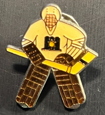 Maine Mariners Hockey Goalie Pin.