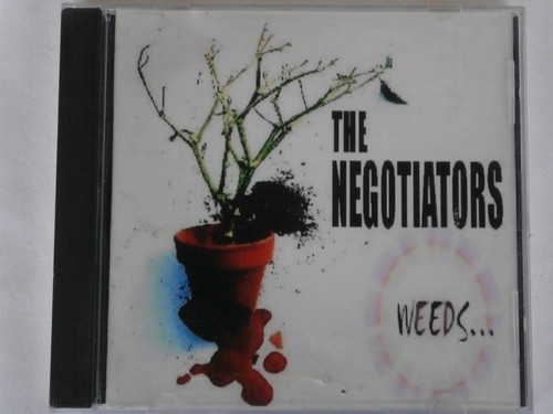 The Negotiators - Weeds - SIGNED CD - 第 1/2 張圖片