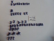 49 STARYCH PLASTIKOWYCH figurek