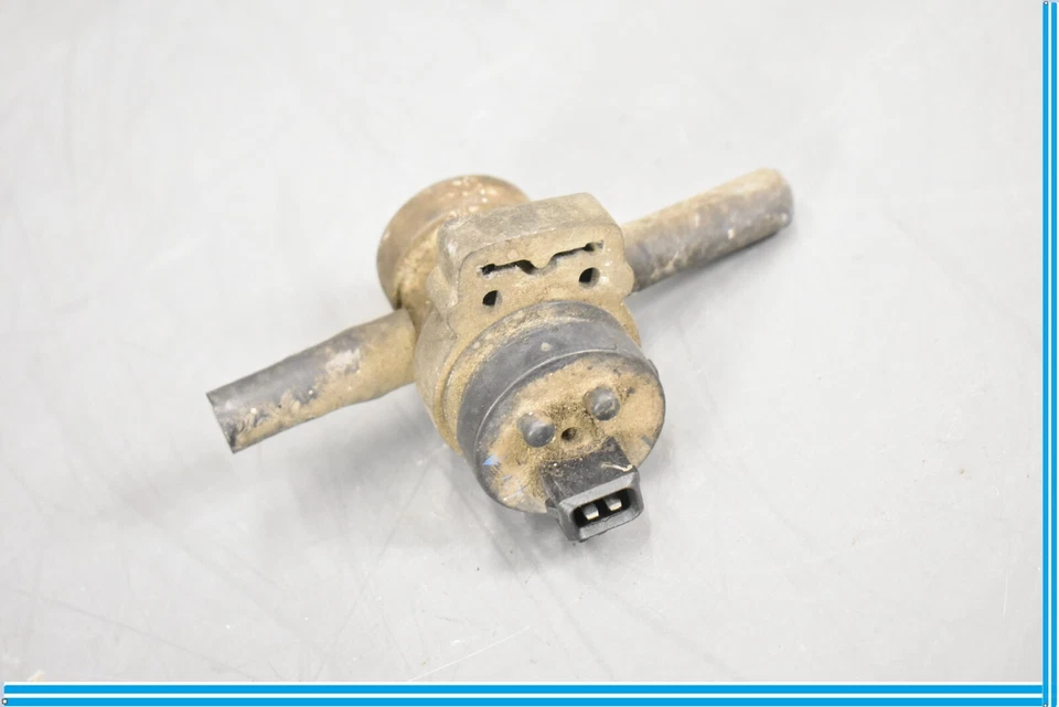 94-02 Mercedes SL320 SL500 Vapor Canister Purge Valve Unit Oem - Image 2 of 4