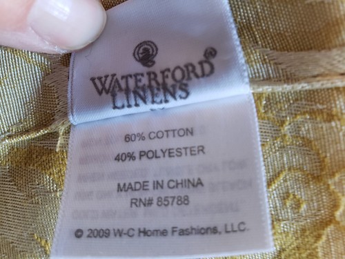 Lot of 3 WATERFORD LINENS Gold Damask Dinner Napkins, EUC - Picture 4 of 4