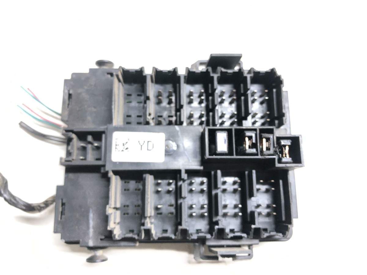 2007-2009 Chevy Silverado 1500 2500 Dash Fuse Box Junction