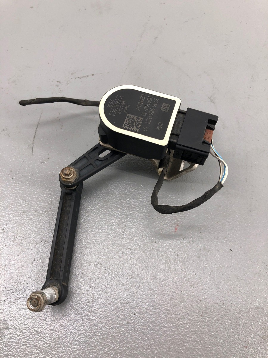 セキュリティ・セーフティ Miki Rear Bumper-Parking Aid Reverse Assist SENSOR KD47-67UC1 42A