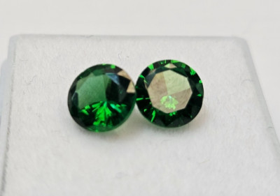 Emerald Pair of 2-3 Ct Round Cut Green Colombian EGL Certified Loose Gemstone
