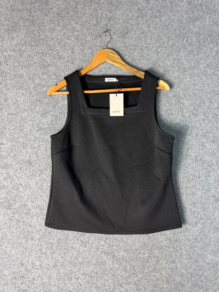 Marcs Womens Blouse Large Black Sleeveless Lightweight Stretch Casual Top NWT