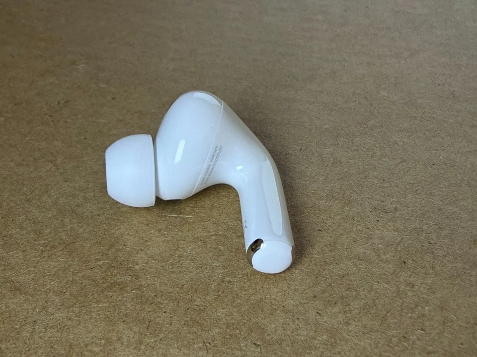 NEW Apple AirPods Pro 3 Original OEM Replacement Right Earbud Pod (A3063) - Image 2 of 3