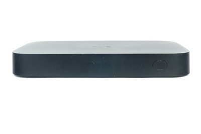 Philips Hue Play HDMI Sync Box 4K Model 9290022758 w/ HDMI Cable