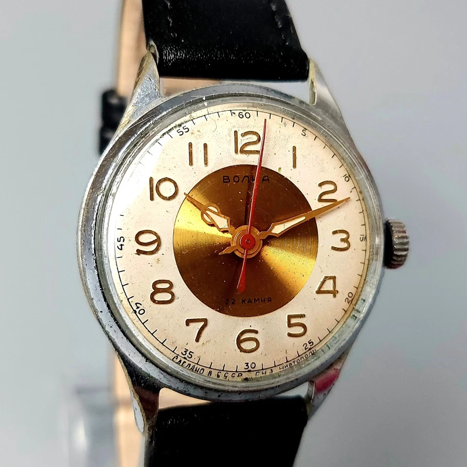 Reloj Pulsera Soviético Vostok Volna Vintage Raro Reloj Hombre 22 Joyas Reparado Foto 3 de 4