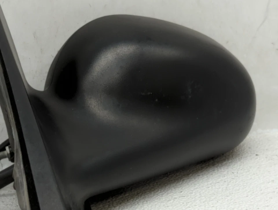 Черное зеркало заднего вида с ручной коробкой передач для левой стороны водителя Chevrolet Trax 2015-2016 годов выпуска R8SSC - Изображение 3 из 4