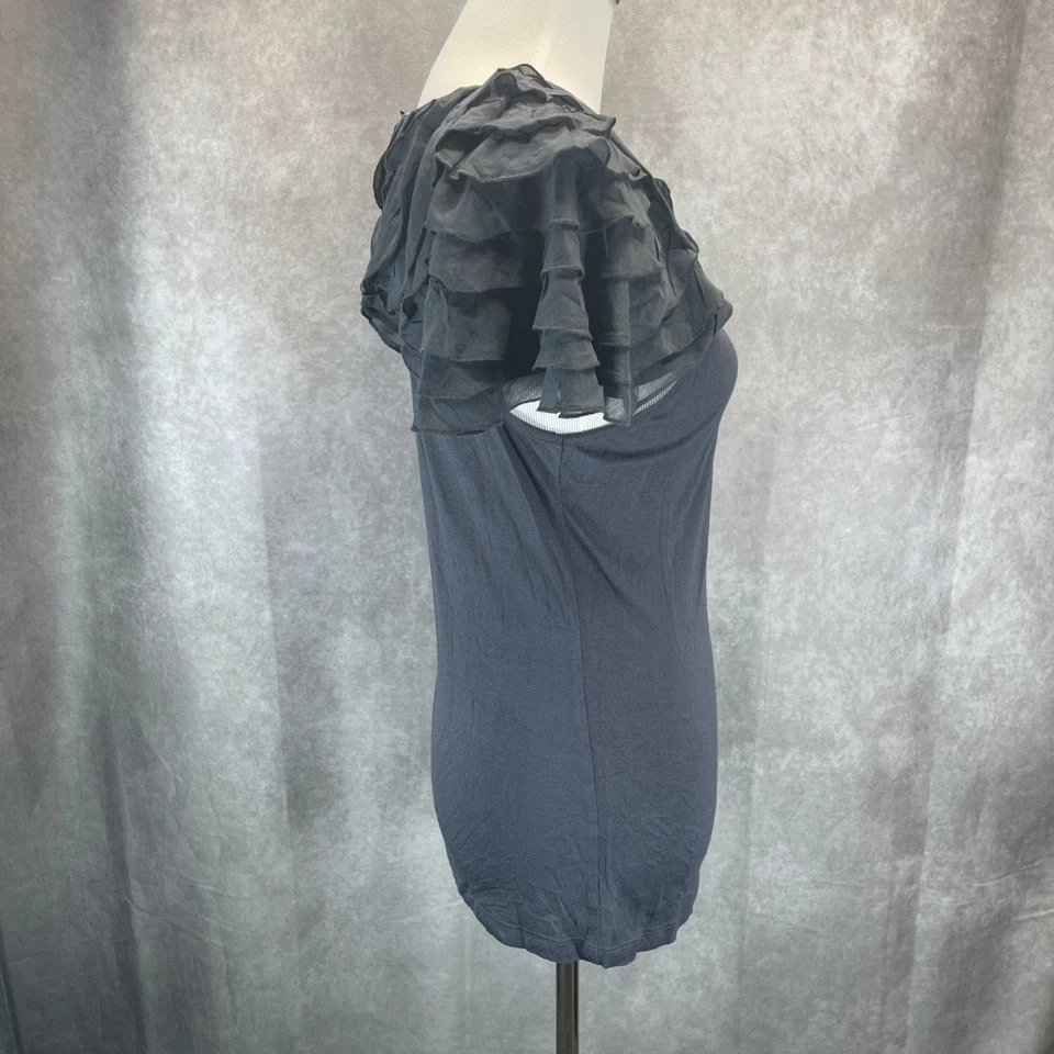 Top Deletta Anthropologie Para Mujer Cuello Redondo Encaje Gris Manga Volantes Talla M Nuevo Con Etiquetas Foto 2 de 4
