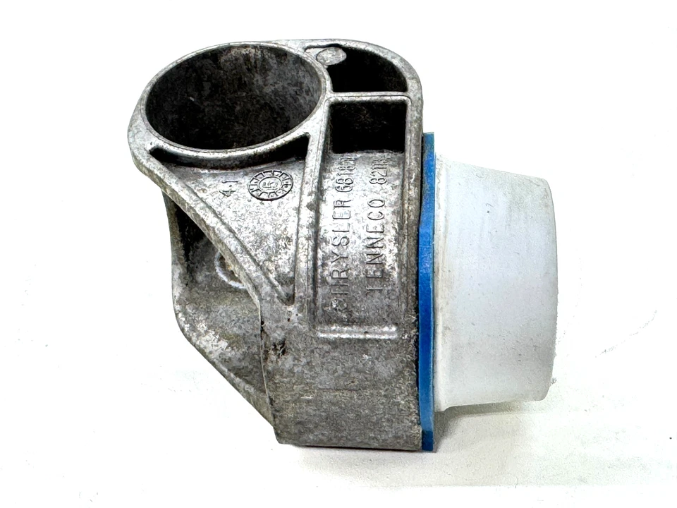 Soporte de suspensión silenciador tubo de escape trasero Jeep Cherokee 2014-2023 OEM 68185869AB Foto 4 de 4