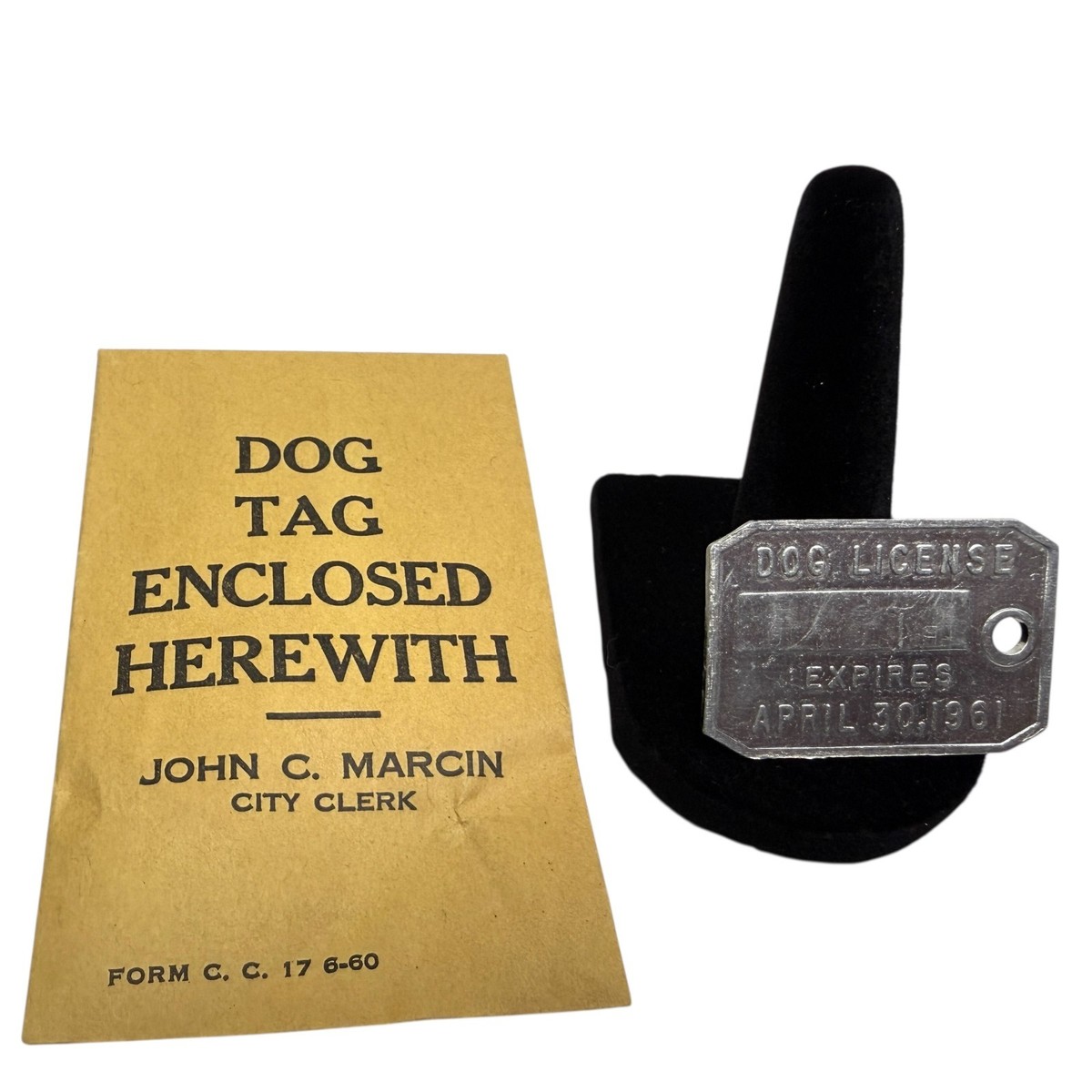 TAG A&G エクストラファンシー VTG 1960 1961 Chicago Dog Tag License John C Marcin City Clerk