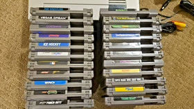 Nintendo NES Console Bundle - 22 Games - 2 Controllers Tyson Punchout Mario