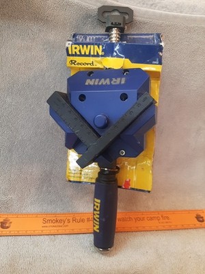 Irwin Quick-Grip 226410 3-Inch 90 Degree Right Angle Corner Clamp