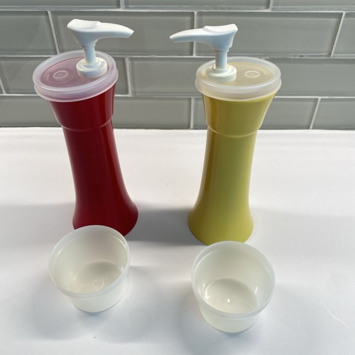 718 TUPPERWARE MUSTARD AND KETCHUP PUMP CONTAINERS SET OF TWO RED YELLOW NEW - Picture 4 of 5