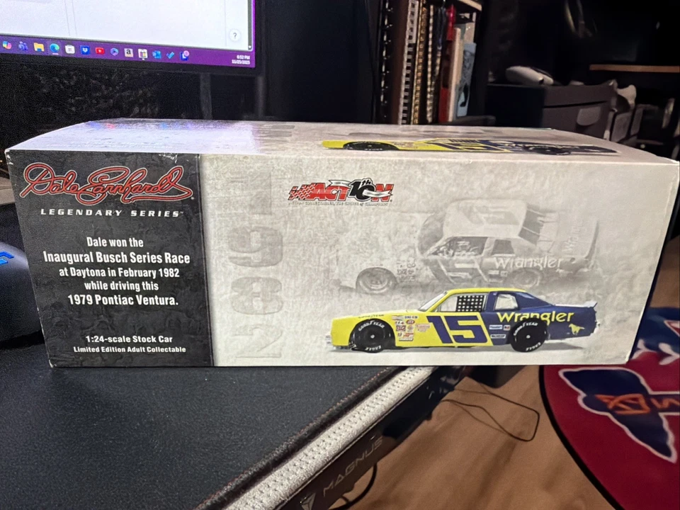 2002 Action 1:24 Dale Earnhardt#15 Wrangler 1979 Pontiac Ventura Daytona 1982 G7 - Image 2 of 4