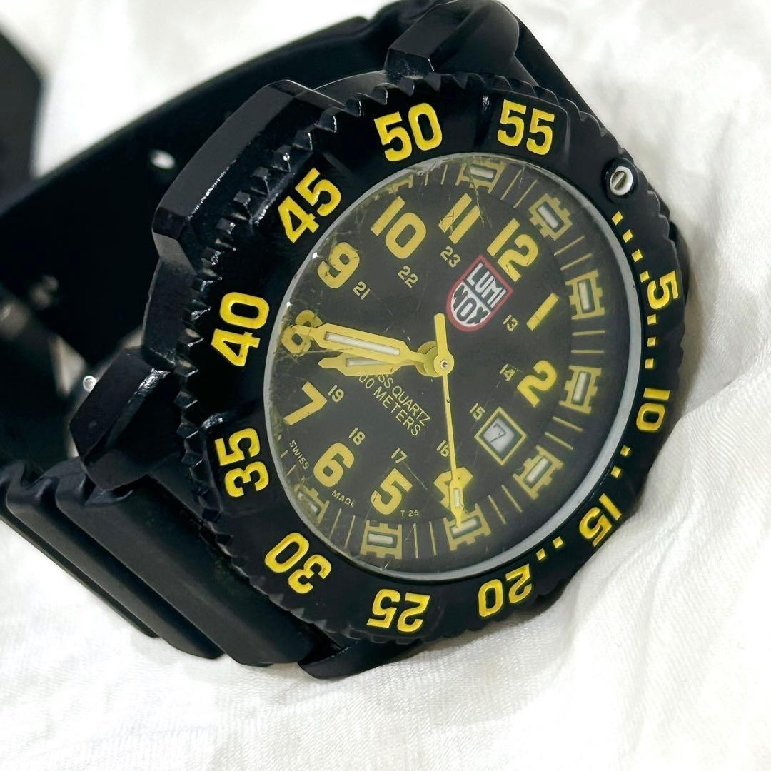 Luminox 3050/3950 Navy Seals Watch Black Yellow Carbon Dive 200m
