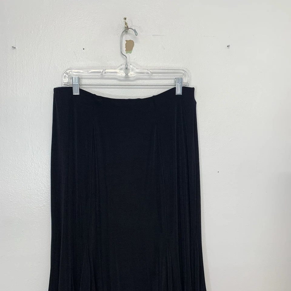 Falda Tejida Ajustada Carolyn Strauss Mediana Midi Dobladillo Asimétrico Pull On Cápsula Foto 2 de 4