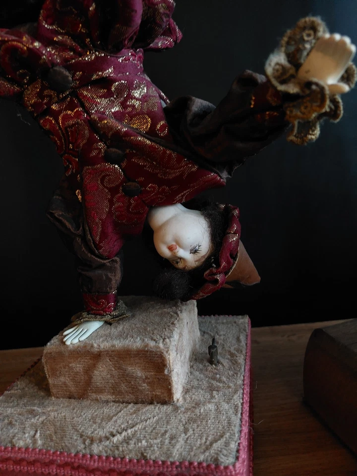 Ancien acrobate automate boîte à Musique 45 Cm poupée ancienne - Photo 2/4