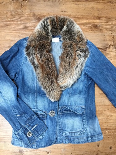 Takko JEANS -Jacke JEANSJACKE Mit Abnehmbaren Fellkragen Gr. 38 Top