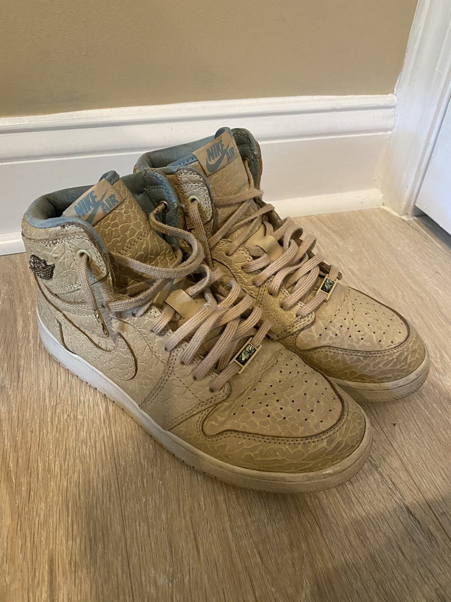 NIKE AIR JORDAN 1 RETRO HI OG 