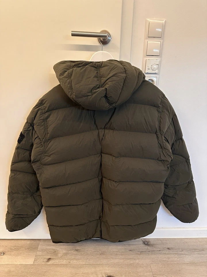 Stone Island Herren Daunenjacke grün Kapuze Reißverschluss kurz XL 791543728 - Bild 3 von 4