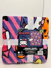 Halloween Hello Kitty Blanket BNWT pink and purple does not come with pillow