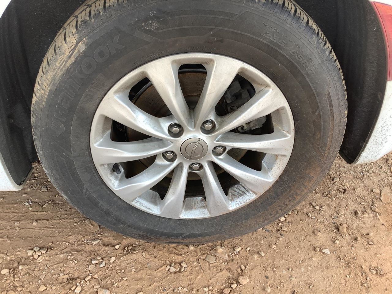 PACIFICA  2017 Glove Box 4628344 thumbnail 21