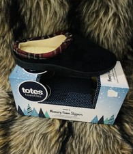 New Totes Toasties Men's Memory Foam Slippers Black And Plaid Size. M 8-9