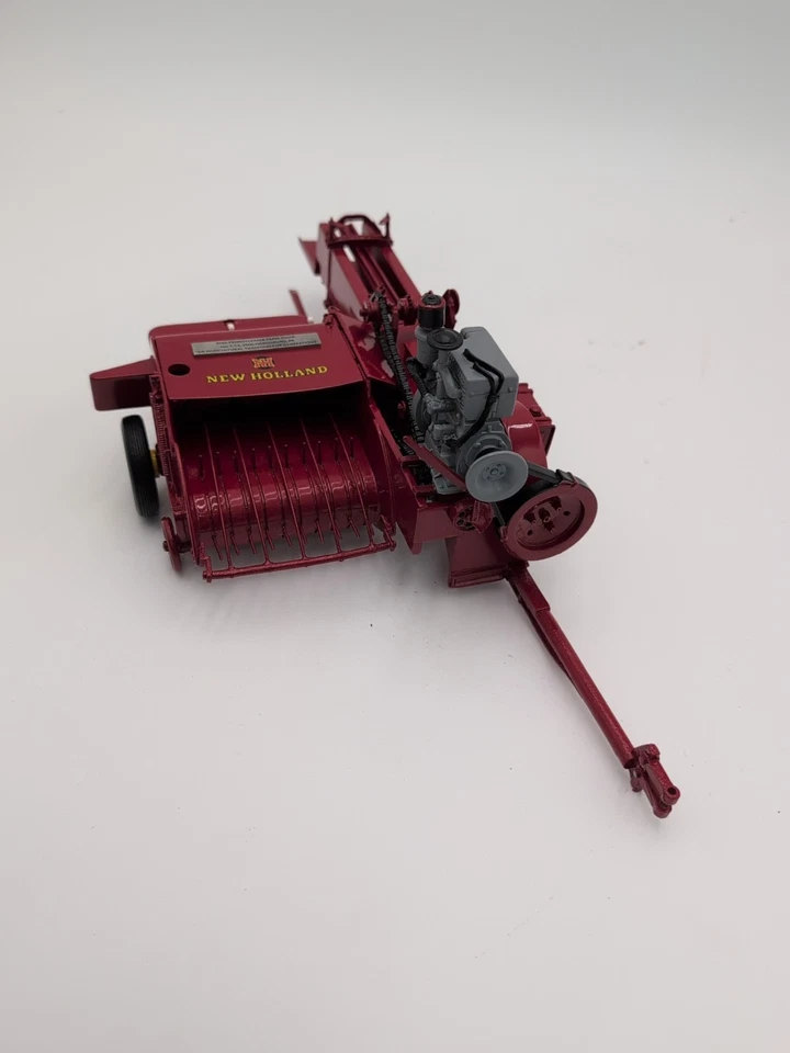 1/16 SpecCast New Holland 66 Square Hay Baler w/ Wisconsin Engine PA Farm Show - Image 3 of 4