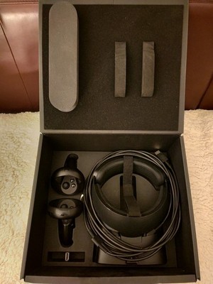 Oculus Rift S plus Zubehör in OVP im TOP Zustand 