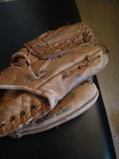 Child's Baseball Gloves